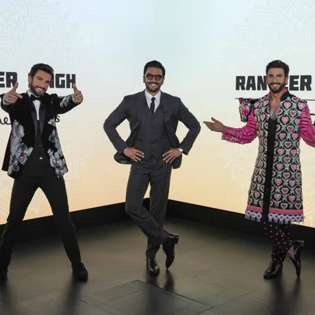 Ranveer Singh Unveils Two New Figures At Madame Tussauds (2)