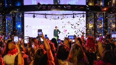 MTL X Harry Styles Late Night Talking Event (1)